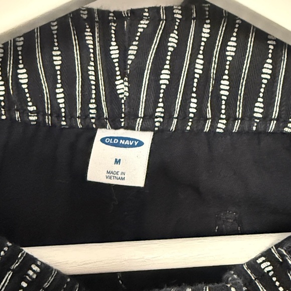 Old Navy lined pants - Picture 5 of 7